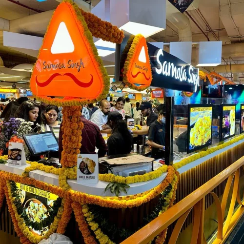 samosa-singh-sarath-city-capital-mall-kondapur-hyderabad-restaurants-6l20vjho4j